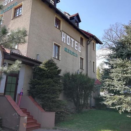 Hotelik Warmia -Pensjonat, Hostel ليدزبارك فارنيتسكي الغرفة الصورة