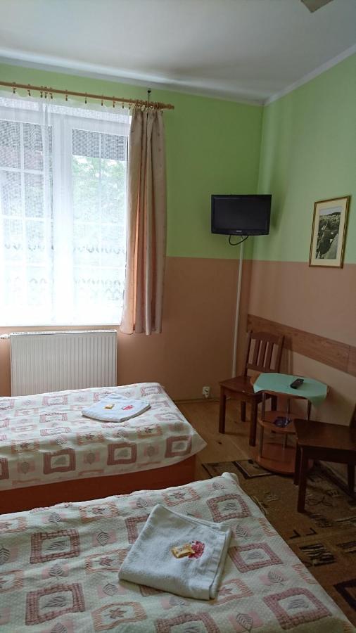 Hotelik Warmia -Pensjonat, Hostel ليدزبارك فارنيتسكي المظهر الخارجي الصورة