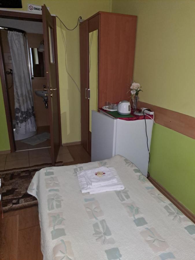 Hotelik Warmia -Pensjonat, Hostel ليدزبارك فارنيتسكي المظهر الخارجي الصورة