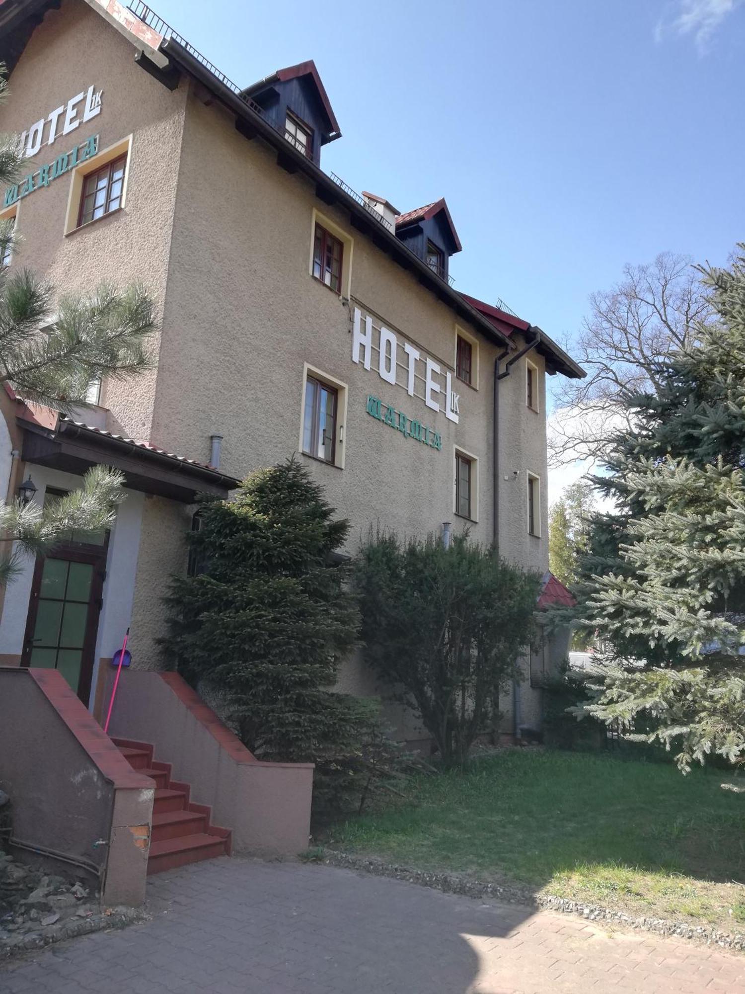 Hotelik Warmia -Pensjonat, Hostel ليدزبارك فارنيتسكي الغرفة الصورة